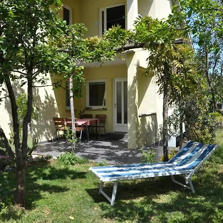 Cosy Apt In A Quiet Neighbourhood Labin (Istria)